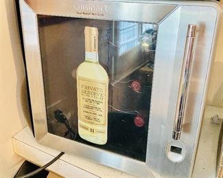 Cuisinart wine refrigerator 