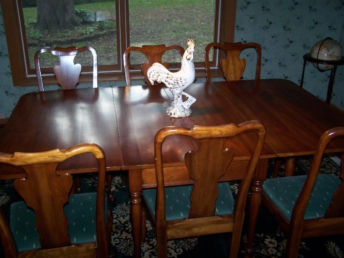 CHERRY DROP-LEAF DINING TABLE--HAS 2 LEAVES, PADS & 6 CHAIRS