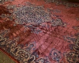 Vintage 9 x 12 Persian style rug. 