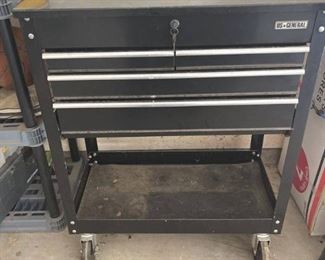 Tool Chest / Toolbox / On wheels
