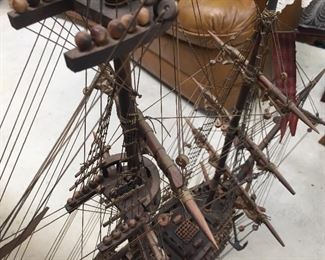 Vintage "Navio Espanol" 1700s Spanish Frigate Naval Wood Model Ship