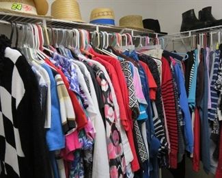 Women's Clothes Size Med-Large