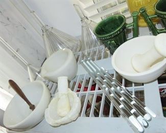 Lab Equipment,  Mooney Airvent Glass Medical Funnel 