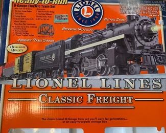 Lionel Lines Classic Freight O-gauge Electric Train Set 