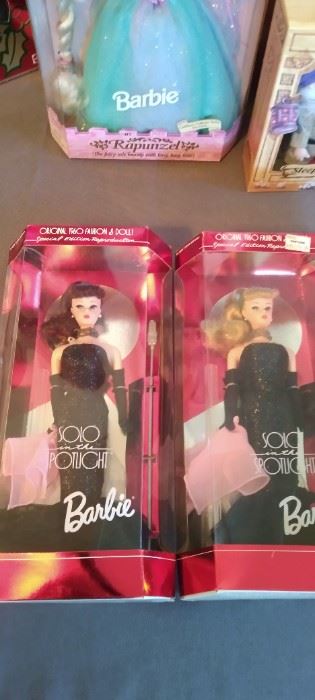 Solo Spotlight barbie. Folks we have your Christmas gift needs solved right here!!!