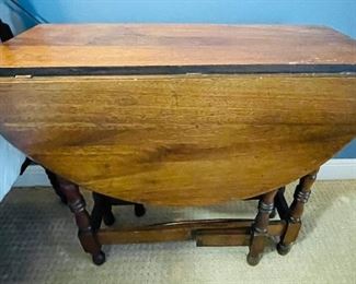 $200   #8 Mahogany gateleg table with broken side (need restoring) • 31high 32wide 14deep