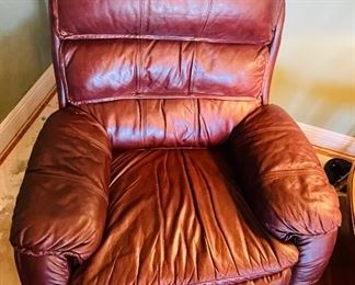 $140 #32 Manual burgundy recliner • 39high 37across 40deep
