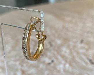 $250 - 14kt yellow gold oval shaped hoops french back and round diamonds 3/4”L 
