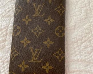 $140 - Louis Vuitton wallet check books and credit card 
