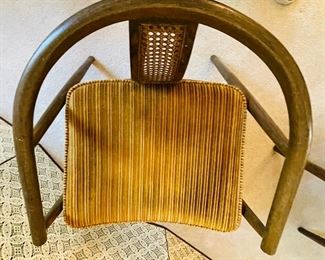 #11___$195
Pair of mid century modern chairs with 2 side table
chairs • 25high 24wide 24deep
tables  • 20high 19wide 28deep