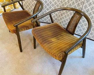 #11___$195
Pair of mid century modern chairs with 2 side table
chairs • 25high 24wide 24deep
tables  • 20high 19wide 28deep