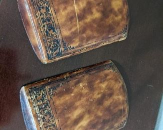 Collapsable Bookends