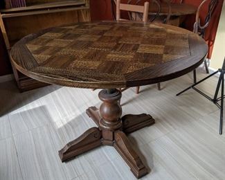 Adjustable Pedestal Table