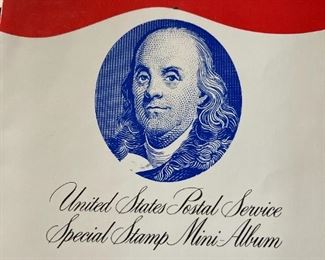 USPS special stamp mini album 1972 