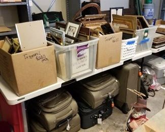 tons of picture frames