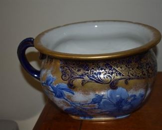 1800's Royal Doulton blue and gold chamber pot
