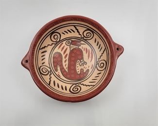 What kind of animal do you think it is?