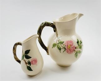 A picture of pitchers.