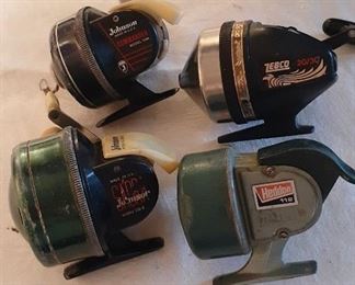 Vintage 4  Fishing Reels  There are lures 