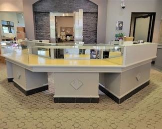 U Shape Glass Face Display Cabinet and Desk