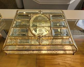 Customized Diane Beveled Crystal Glass Jewelry Case