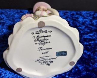 Francesca Figurine Mark