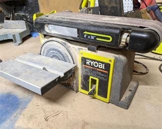 Ryobi Belt and Disc Sander
