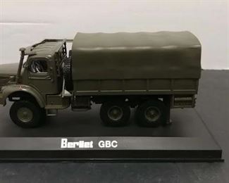 Norey #690007 Berliet GBC 8 6X6 MK * Army * 1:43