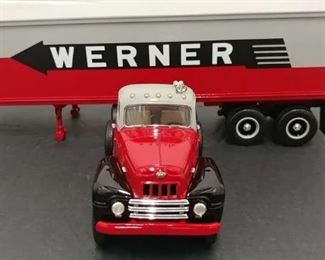 First Gear #19-1982 '59 International RF-200 Tractor w/35' Trailer * Werner Continental * 1:34