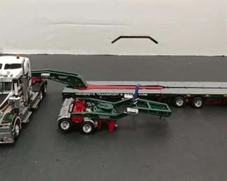 Drake # ZT09033 Drake 2x8 Dolly +4x8 Swingwing w/Kenworth T909 Pm. * 1:50