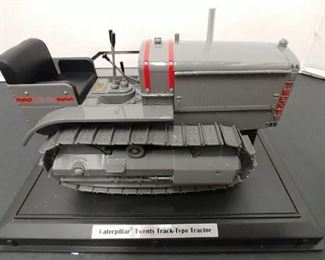 Caterpillar #55201 CAT Twenty. Track -Type Tractor *1:16