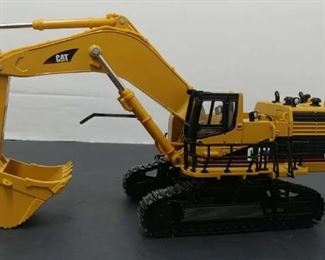 Caterpillar #55098 CAT 5110B Excavator w/Metal Tracks * 1:50
