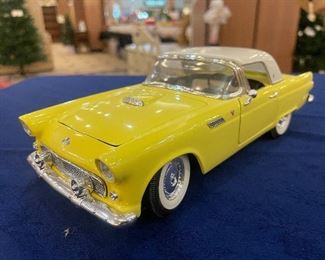 1/18 scale 1955 Thunderbird by Road Legends 