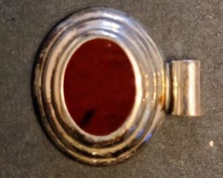 STERLING PENDANT 