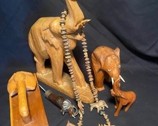 018dr Elephant Motif Collectibles