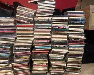 120ms Large Lot of CDs