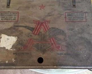 Anheuser Busch wood box -showing the lid