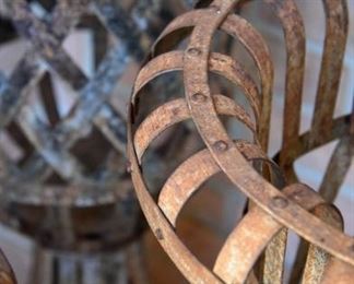 outdoor metal planters (3/three)