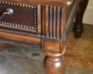 side table detail