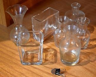 tiny glass vases