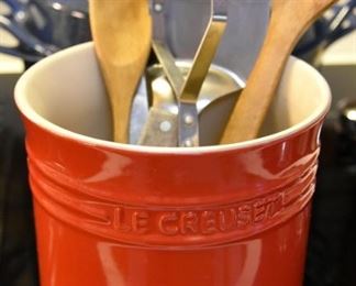 Le Creuset jar/utensil holder
