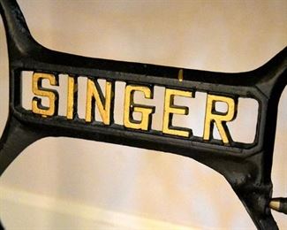 Singer sewing machine (detail) (machine inside!) 