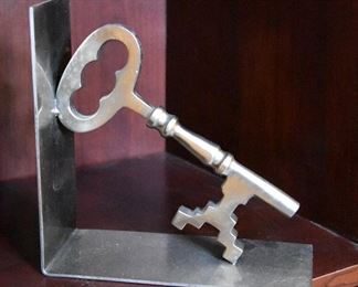 skeleton key book end