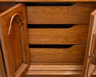 dresser (drawers on top)