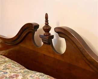 four poster bed (detail)