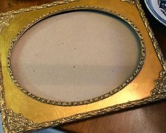 frame with oval opening