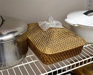 cooking and entertaining dishes