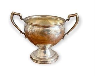Lot 040-405a
La Pierre Sterling Silver Weighted Sugar Bowl