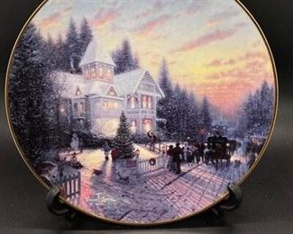 Thomas Kinkade The Magic of Christmas LE Collectors Plate