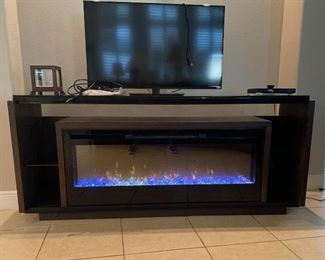 fab fireplace/tv stand by Dimplix